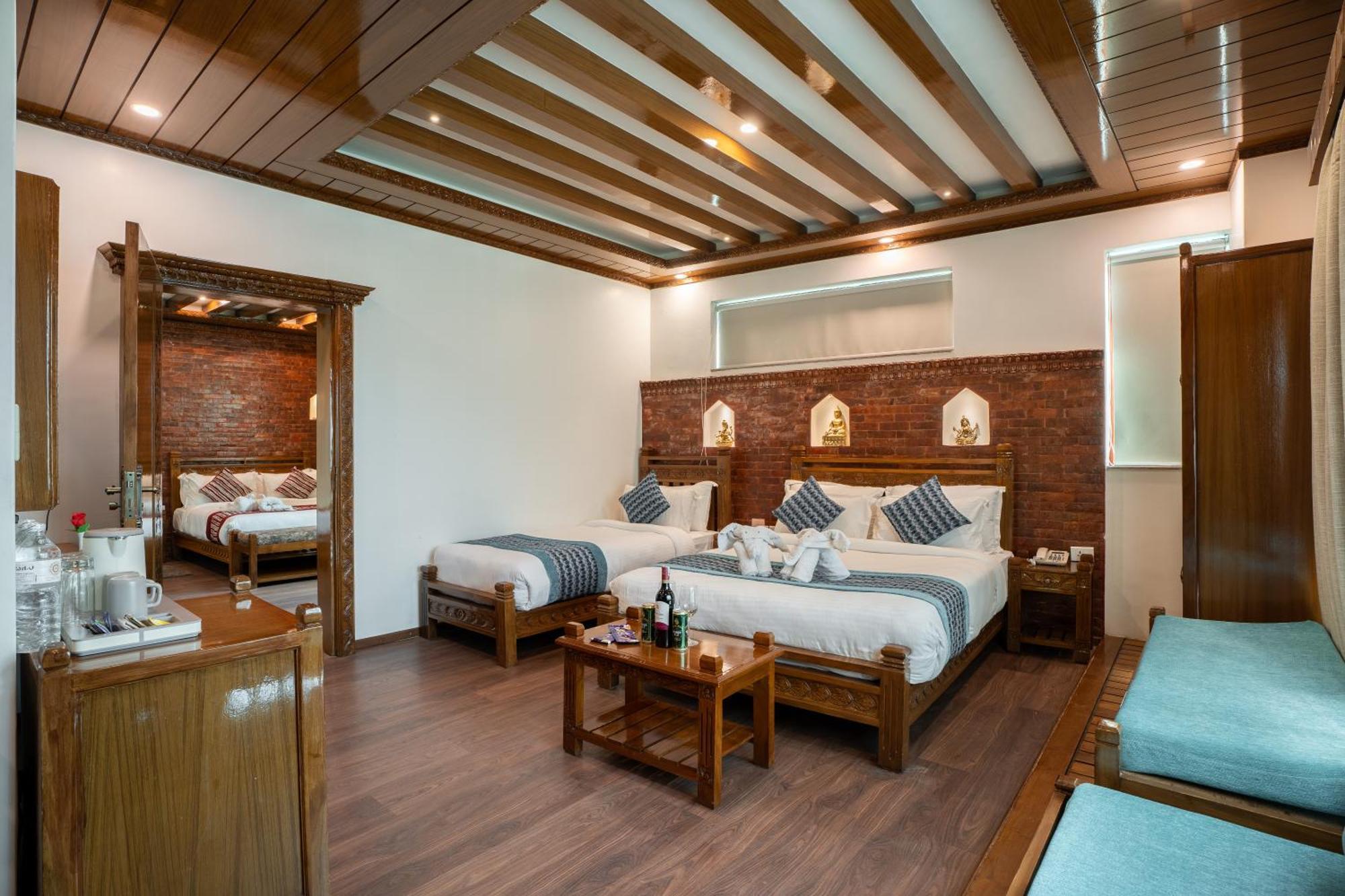 Surya Heritage Hotel Kathmandu Exterior foto